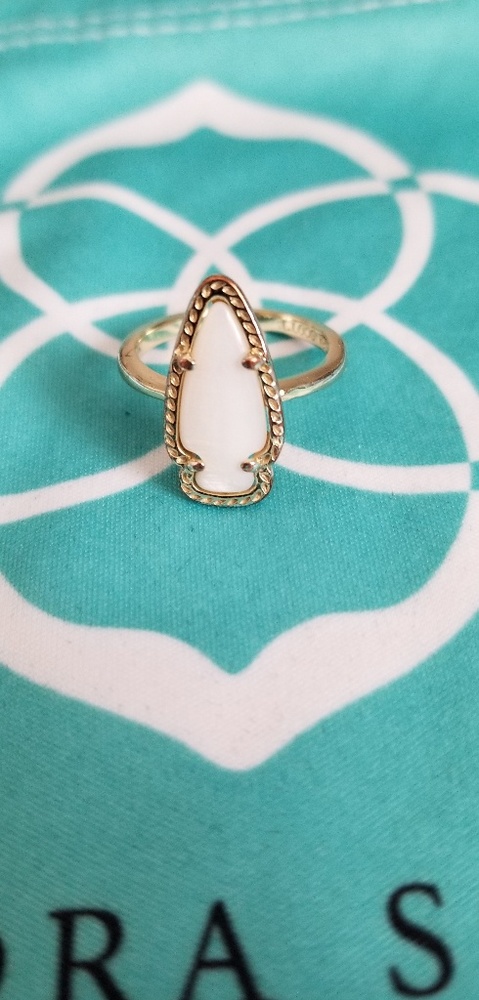 Kendra Scott RETIRED Skylen Ring size 6